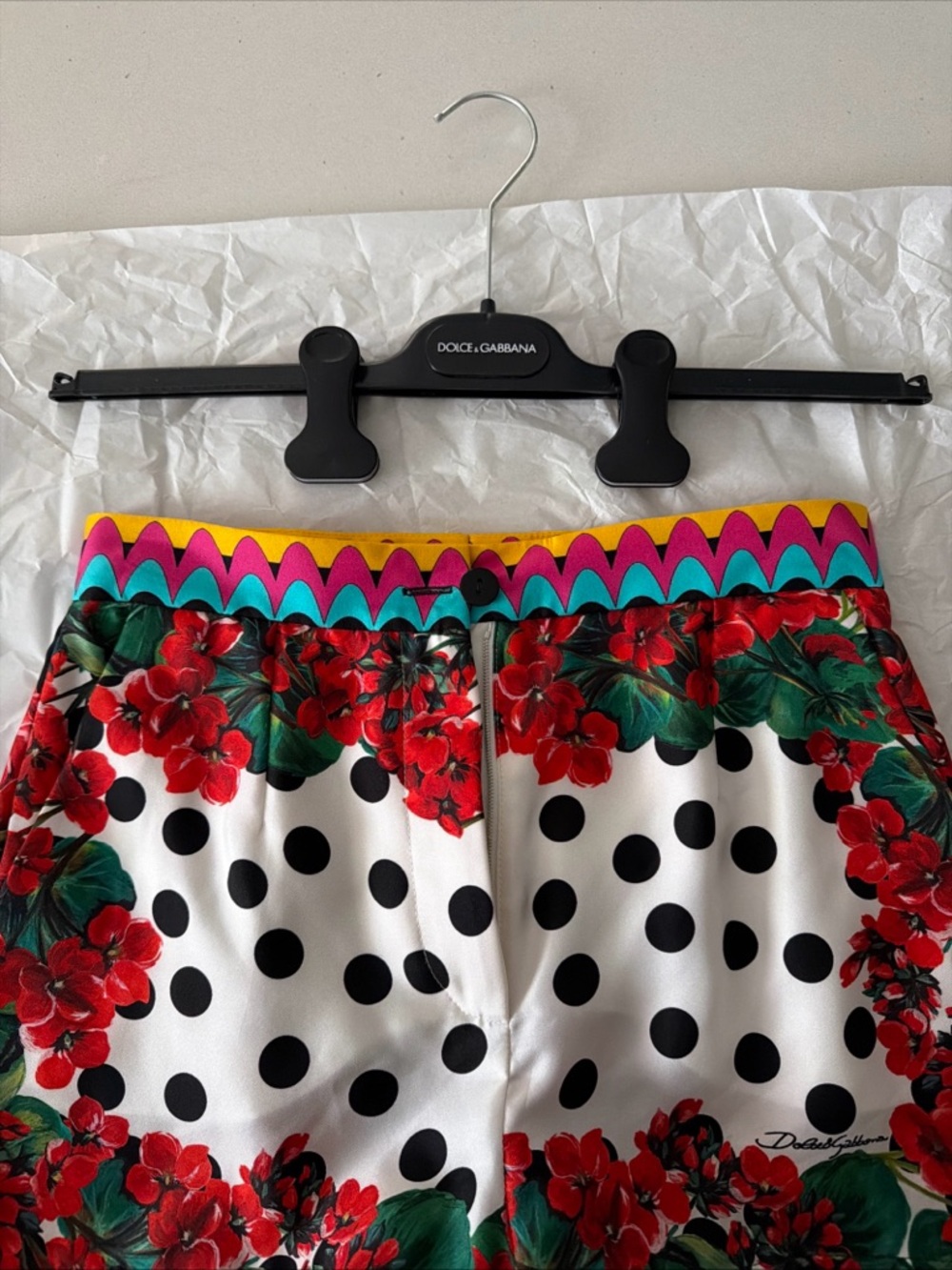 Women's Floral Polka Dot Shorts - Multicolor - Picture 7 of 8